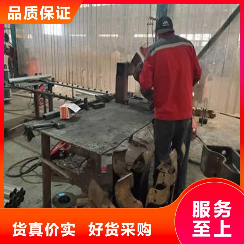 为您提供金属梁柱式中央防撞护栏	厂家