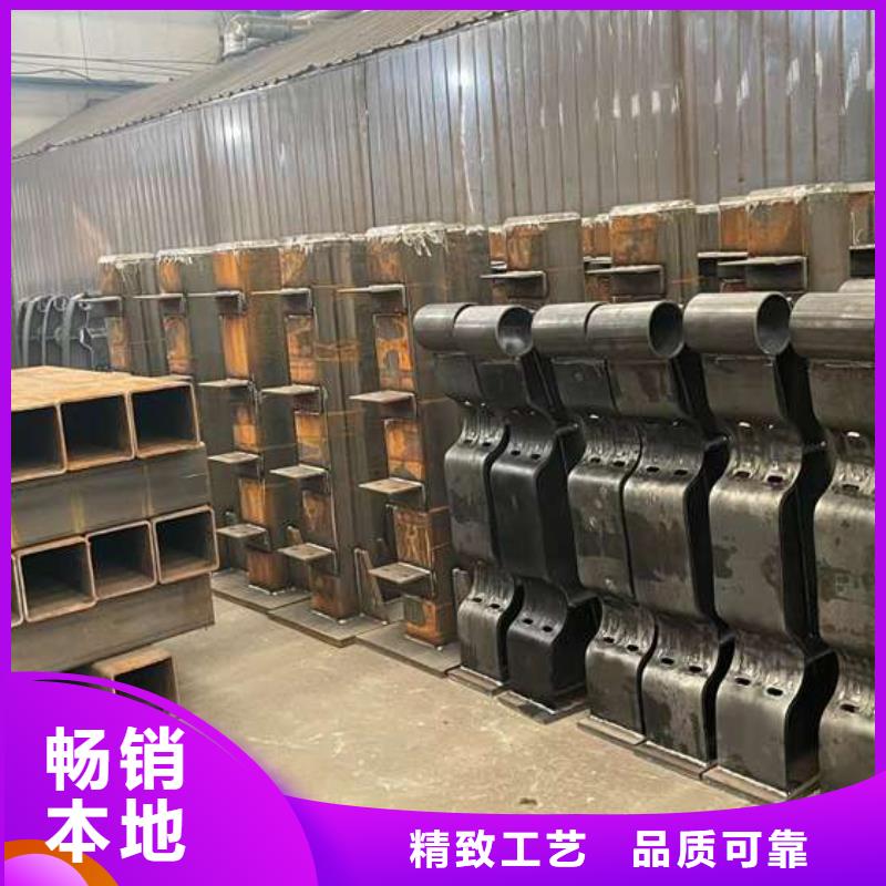 道路护栏经久好用