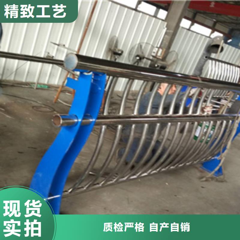 q235防撞设施栏杆维护简单，安装便捷