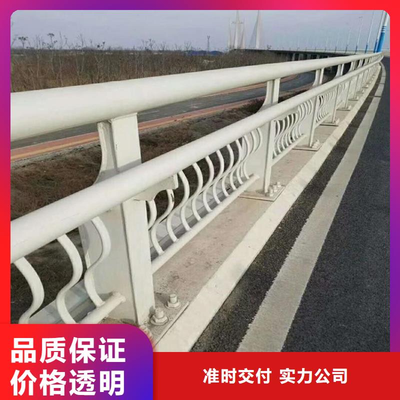 护栏厂家灯光护栏立柱厂家货源