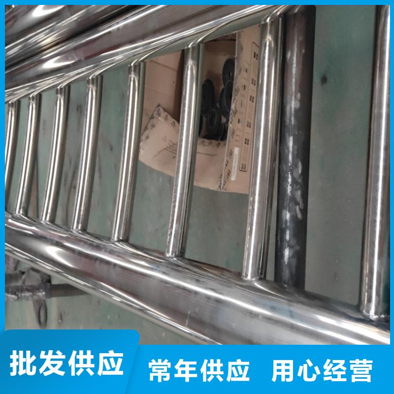 桥梁栏杆焊接喷塑镀锌管护栏