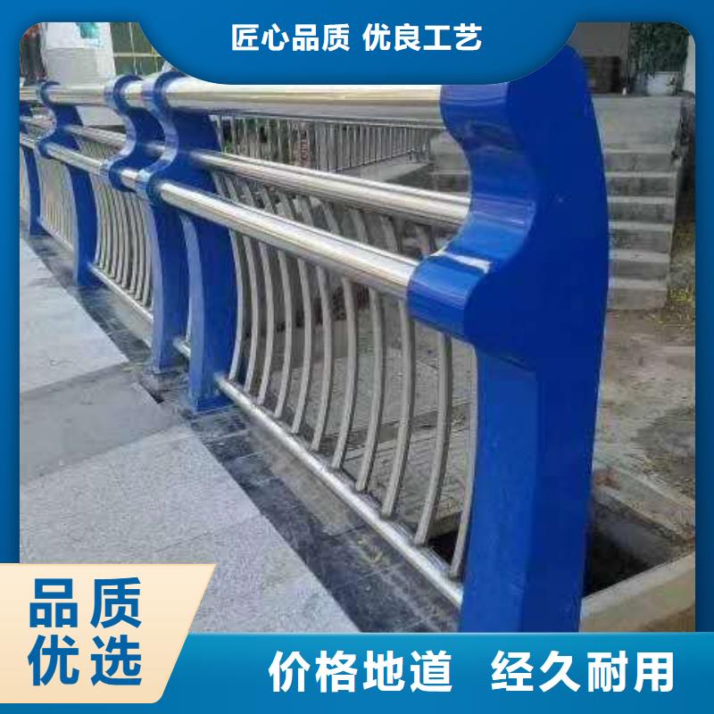 防撞路护栏三横梁防撞栏杆便宜不贵质量还好