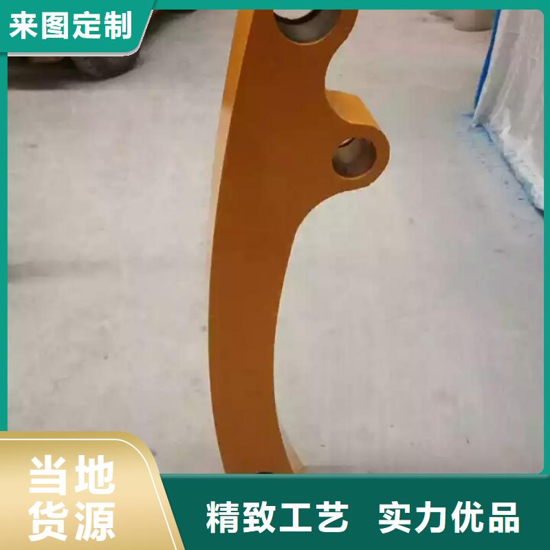 景观护栏,国道抗冲击围栏根据要求定制