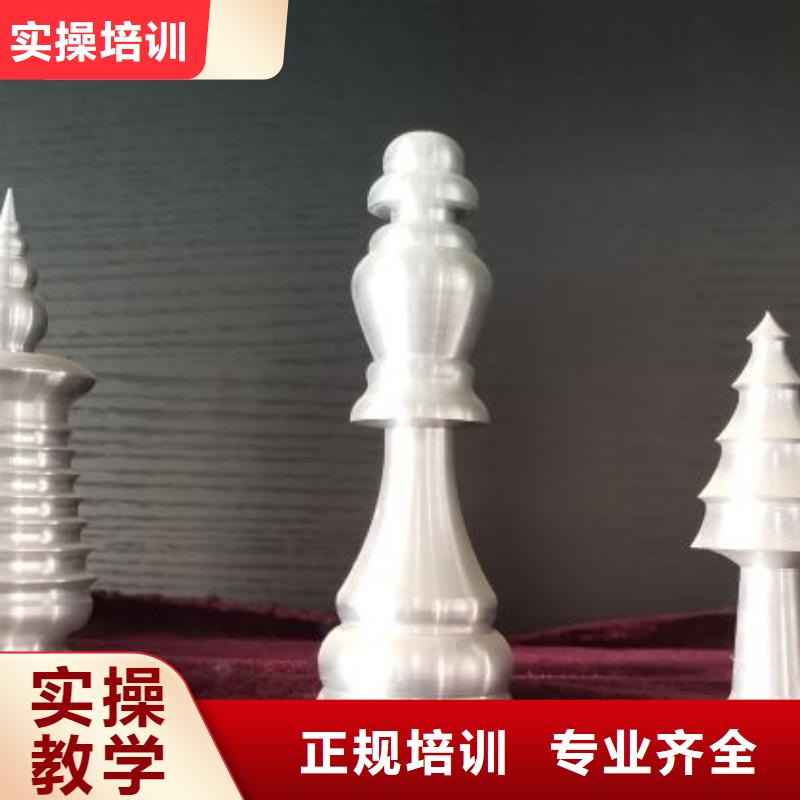 数控学校学厨师多少钱一年高薪就业