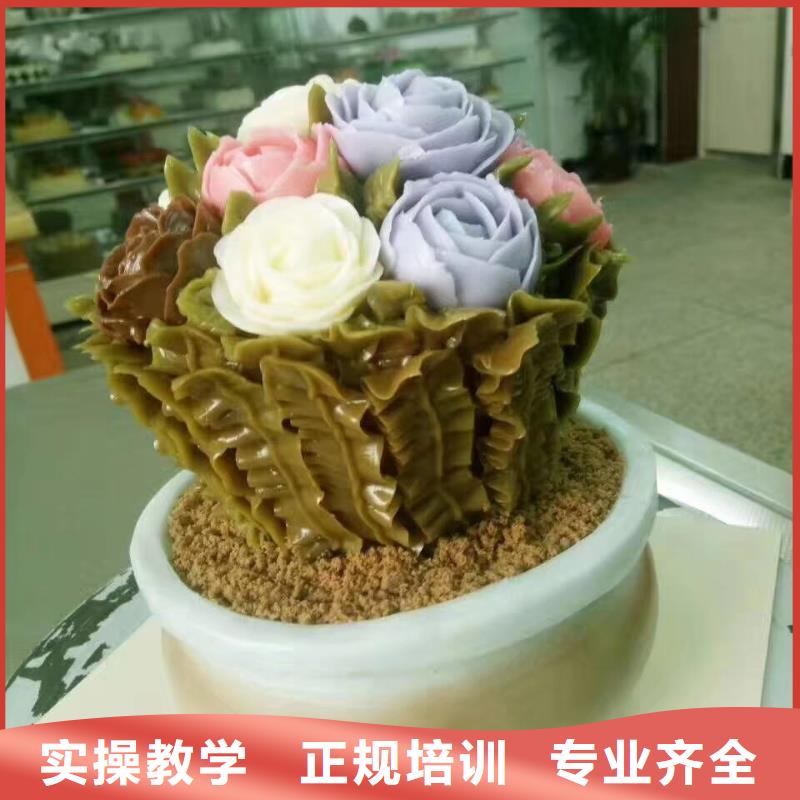 西点学校-挖掘机培训学校就业快