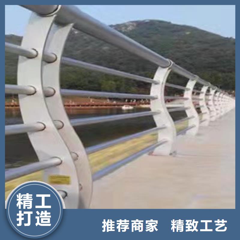 桥梁防撞护栏伸缩缝处图片伸择优