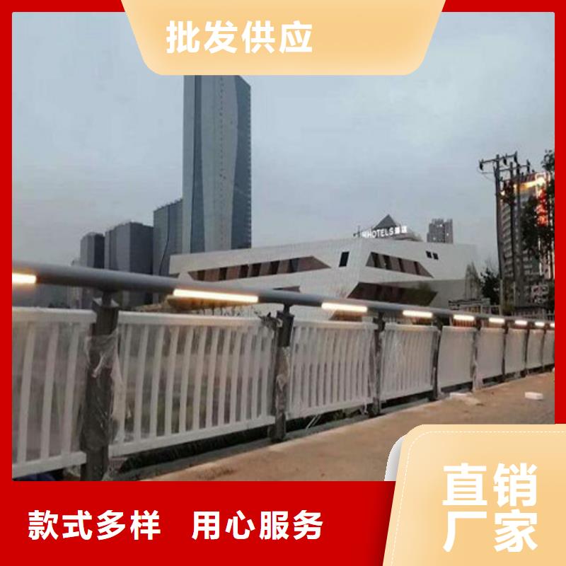 优选：高速公路防撞护栏实力厂家