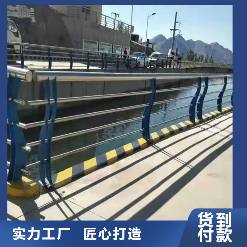 防撞钢板立柱促销
