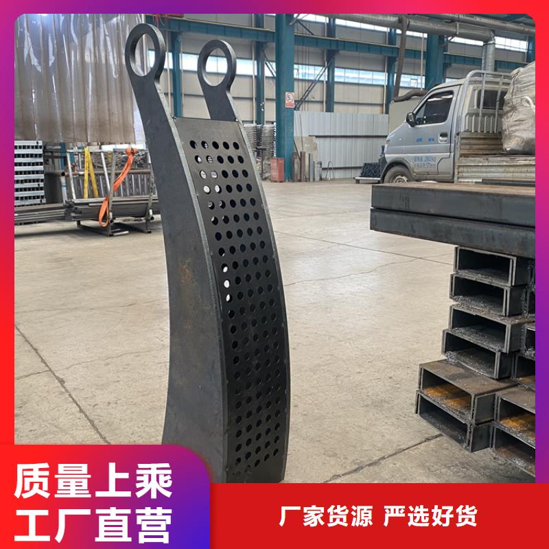 供应钢管喷塑防撞护栏认准鼎森金属材料有限公司