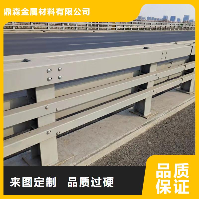 不锈钢景观仿木纹栏杆源头厂商
