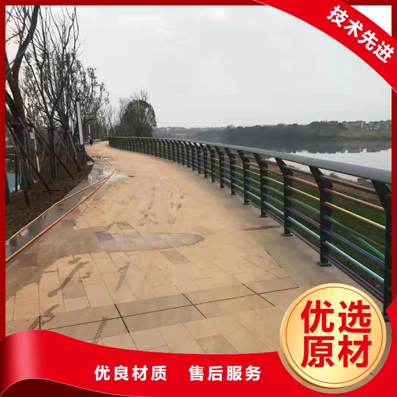 热镀锌喷塑钢板立柱实体大厂家