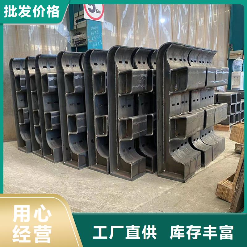 喷塑钢管护栏价格