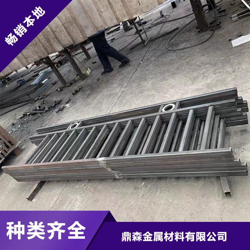 桥梁用钢护栏规格多样