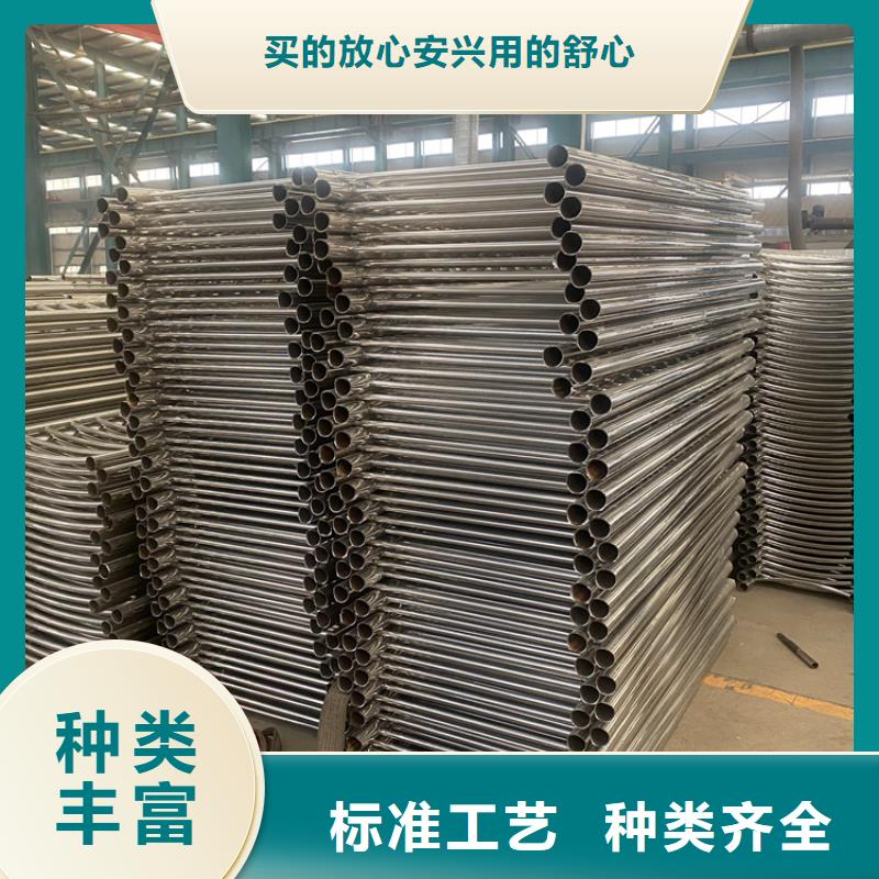 LED灯光防撞栏杆优势特点