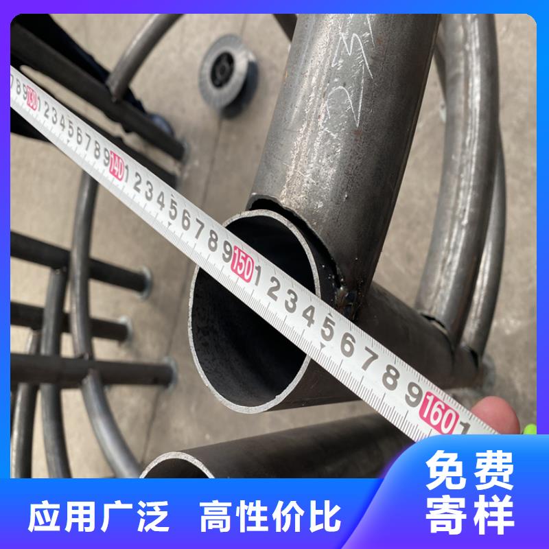 led灯光道路护栏厂家