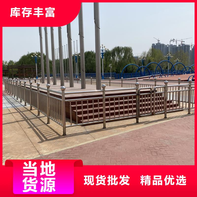 led灯光道路护栏厂家