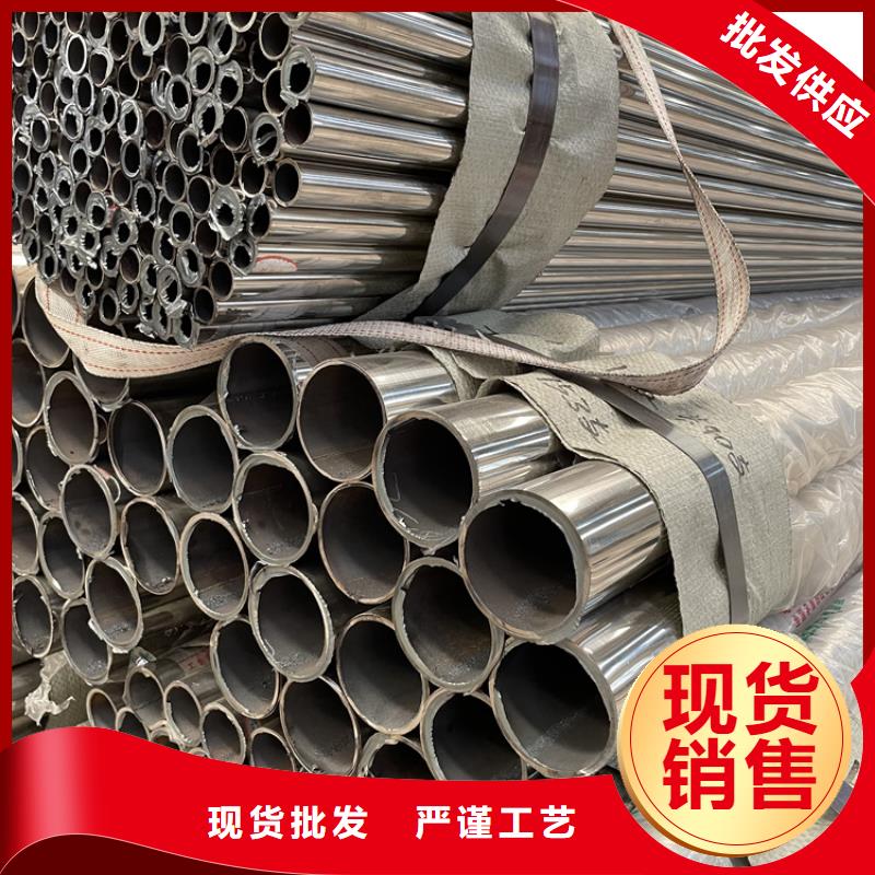 新型护栏上门安装