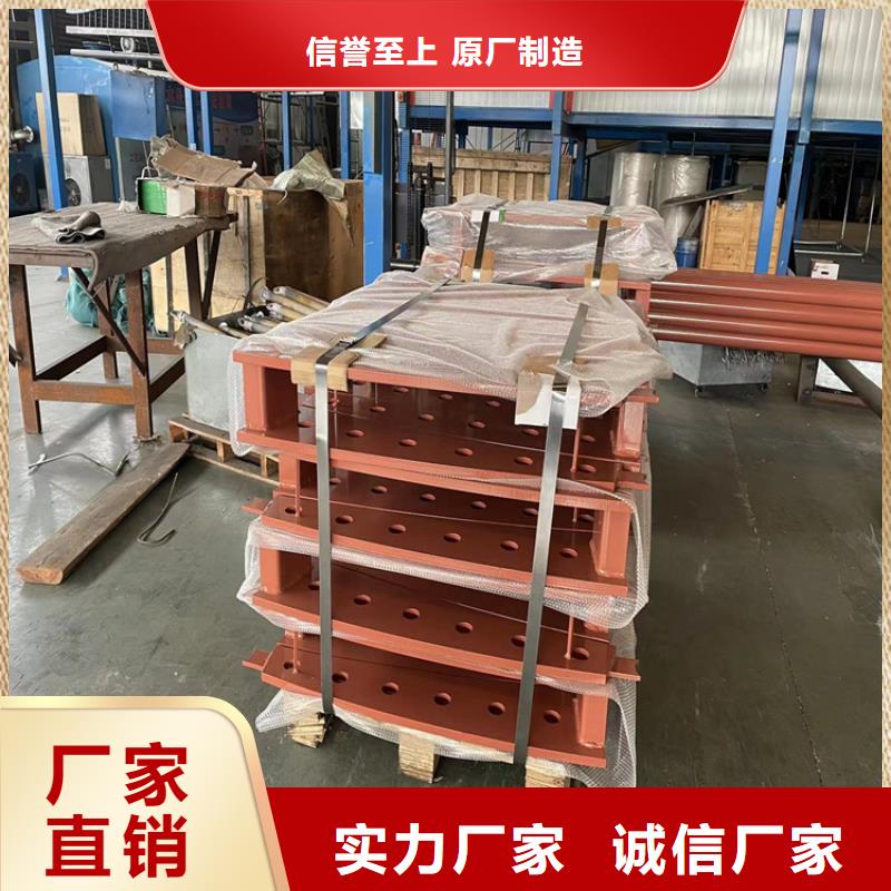 道路防撞护栏不锈钢栏杆厂家新品