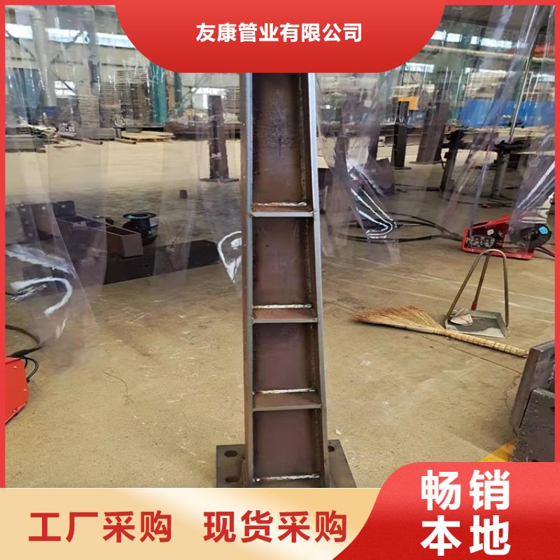 热镀锌喷塑防撞钢管护栏厂家直销,品质保证,价格优惠,