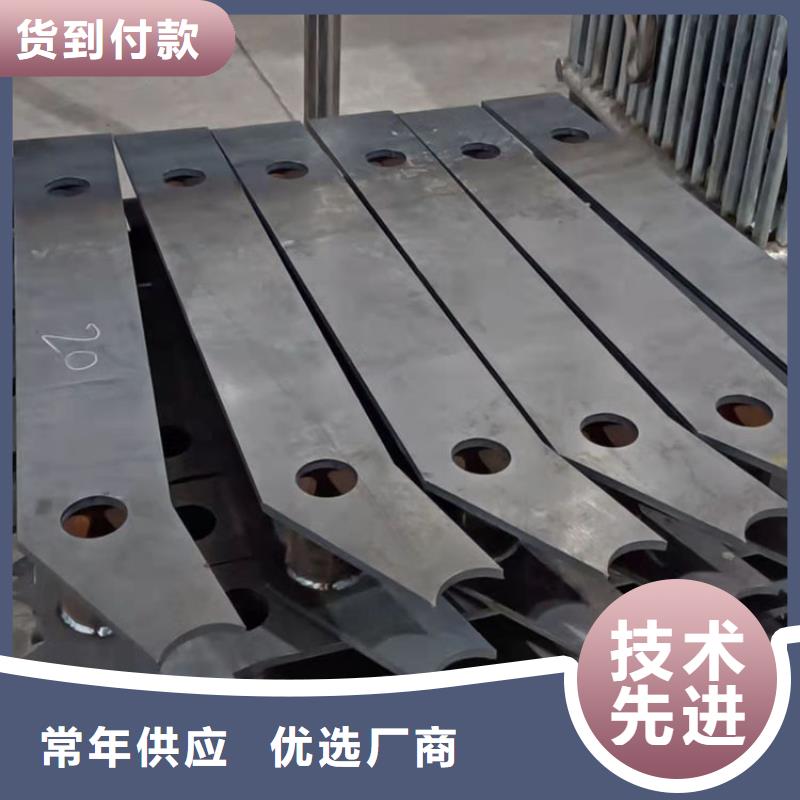 桥梁钢板立柱品质高于同行