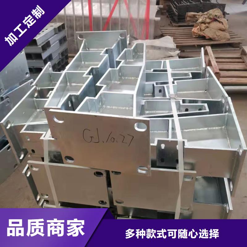 桥梁钢板立柱资质齐全