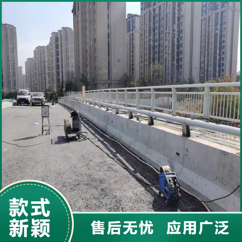 定兴不锈钢灯箱护栏
