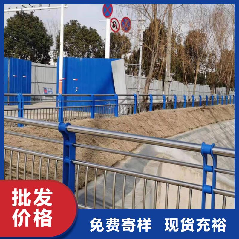 304不锈钢碳素钢复合管护栏来厂实地考察