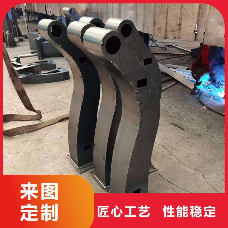 四横梁防撞护栏产品质量可靠,款式多样