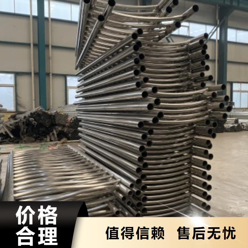 桥梁护栏国道抗冲击围栏源头厂家经验丰富