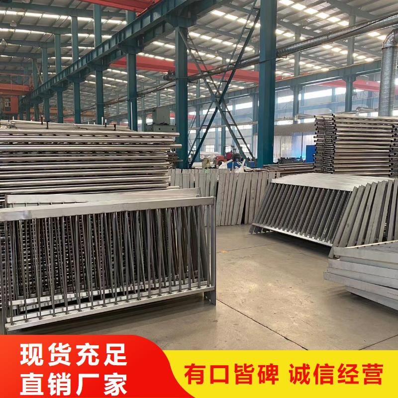 优质不锈钢灯箱护栏的基地