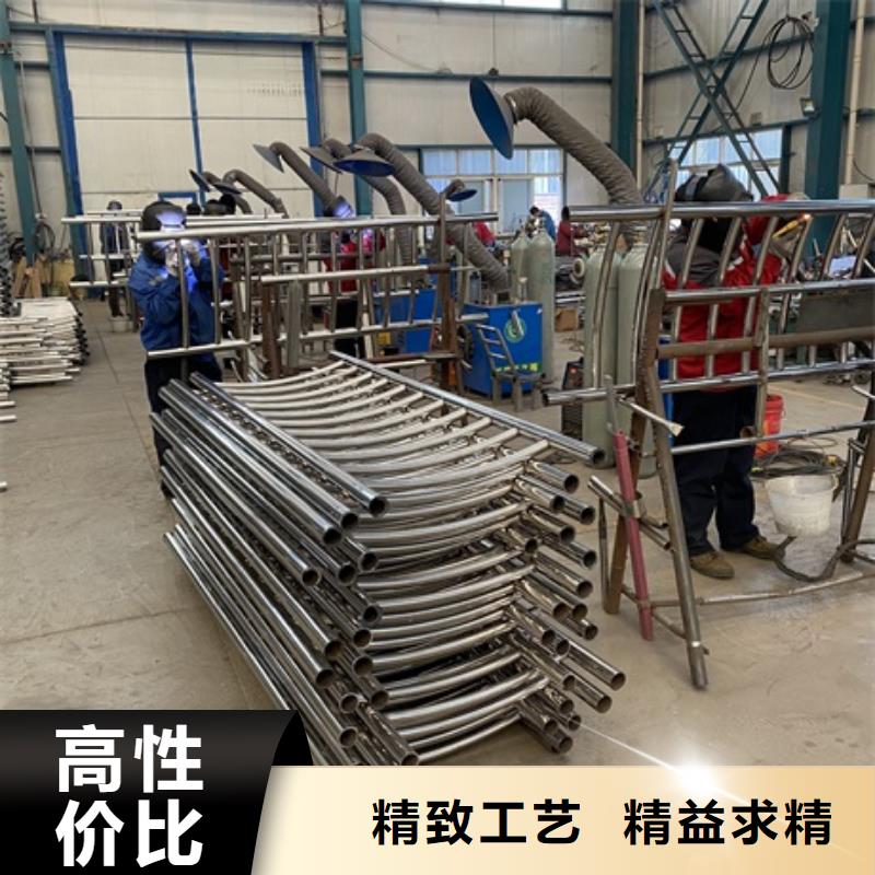 道路栏杆厂家，定制