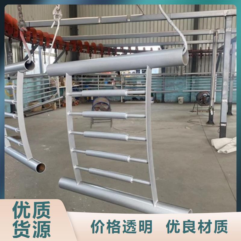 2防撞护栏精工细致打造