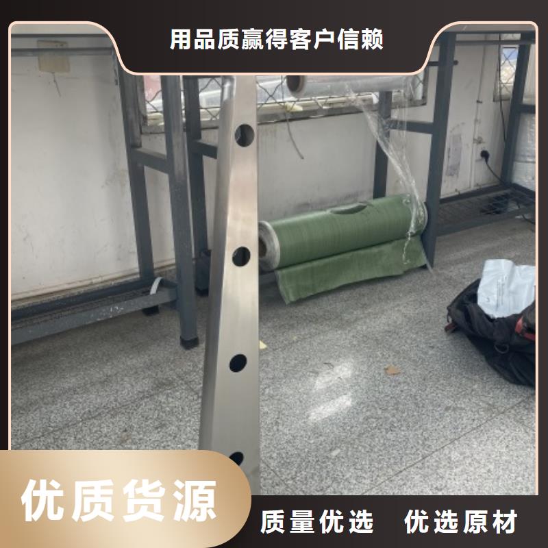 政护栏牢固美观