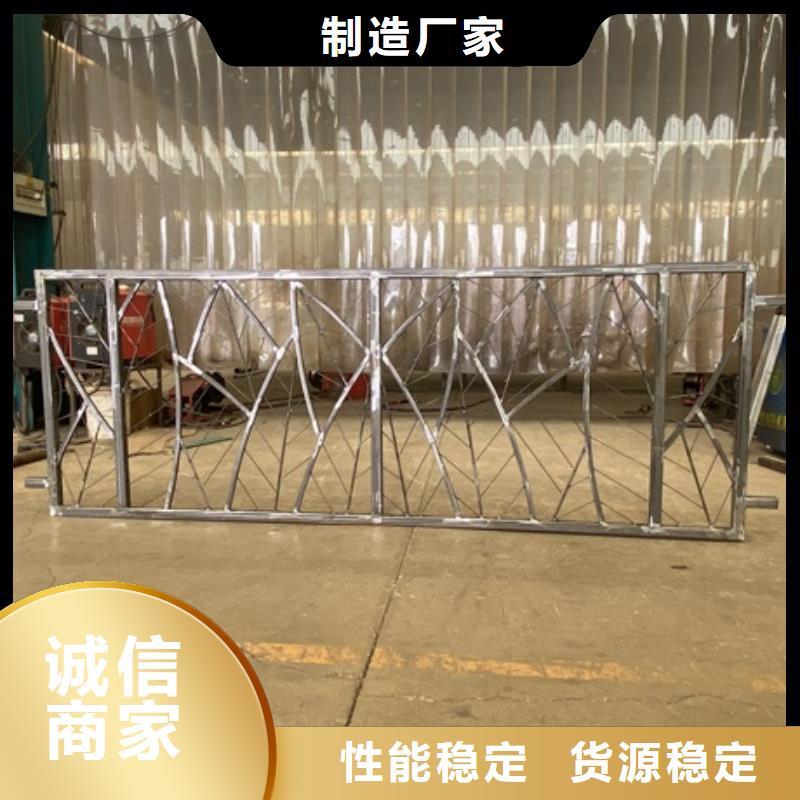 Q355B防撞栏杆款式新颖