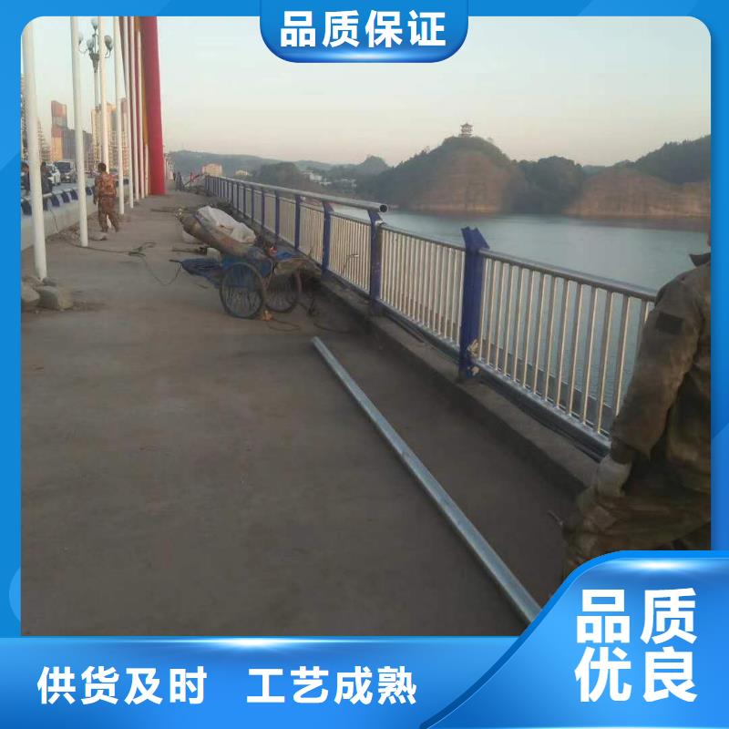 重信誉不锈钢复合管护栏生产厂家