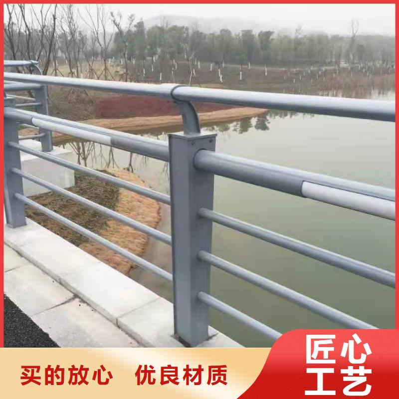 保质保量：城市天桥护栏