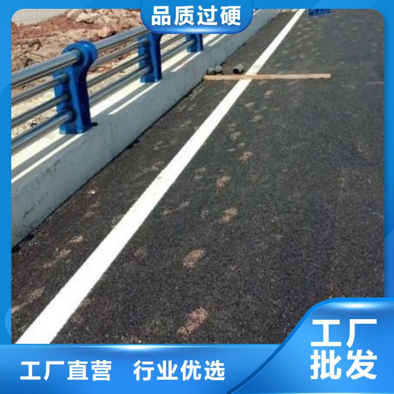 选不锈钢复合管道路护栏认准普中护栏有限公司