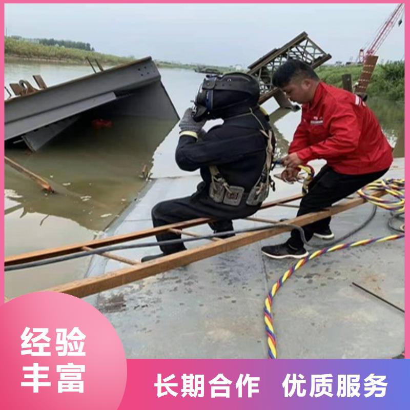保质保量：拼装浮吊船