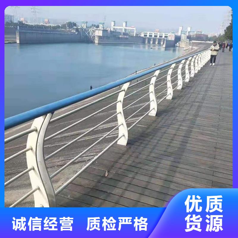复合管桥梁护栏厂绿洲金属带灯箱立柱定做
