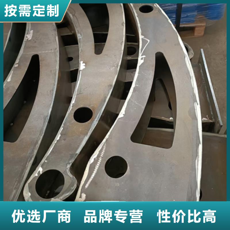 不锈钢复合管护栏立柱欢迎来电靠谱厂家