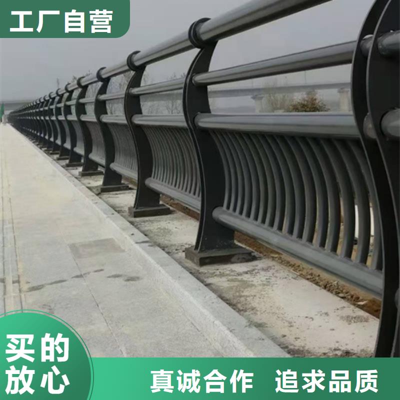 公路防撞护栏价格合理来厂考察