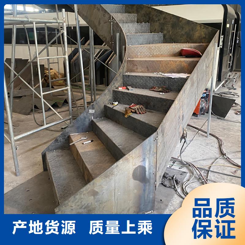 钢结构螺旋梯定制价格低