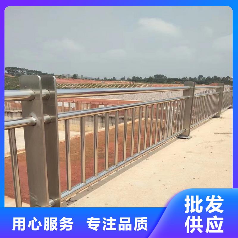 信誉好的仿木护栏厂家、-实体工厂-质高价优-验货付款