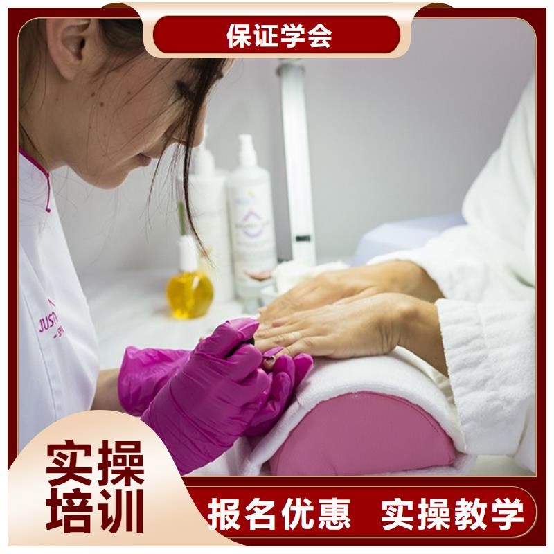 邱县初中毕业学美发毕业工资怎么样