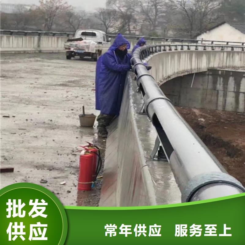 灯光防撞护栏安装