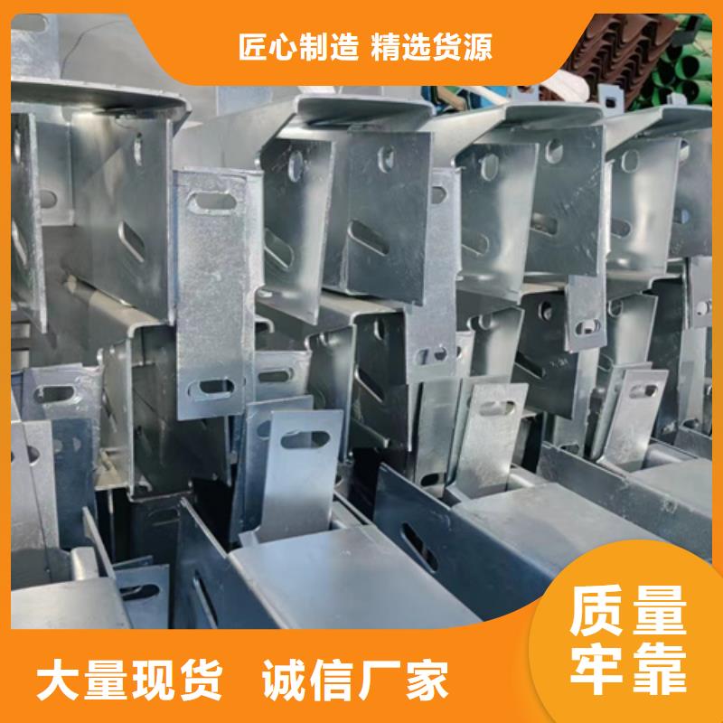 Gr-B-4E波形护栏板一米多少钱？