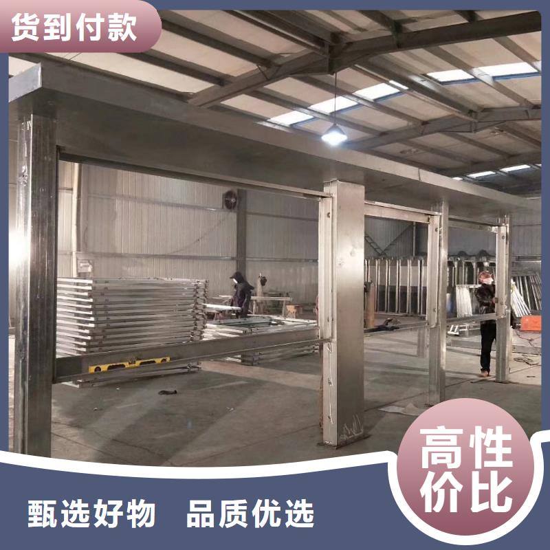 滚动灯箱候车亭为您服务