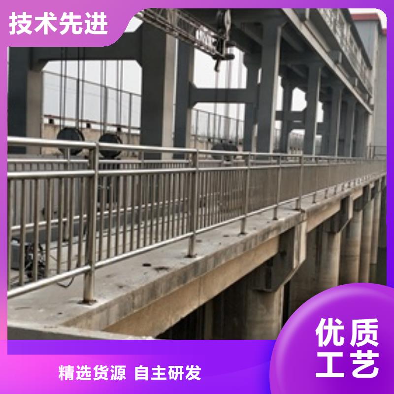 复合管护栏不锈钢桥梁防护栏杆厂家自产自销