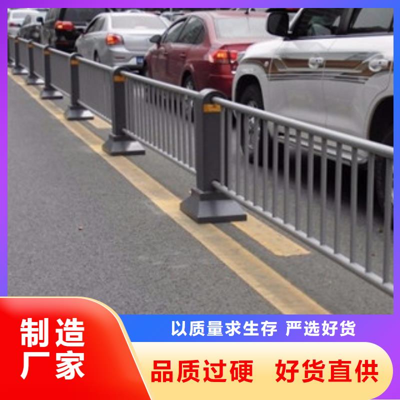 钢背木护栏厂家城市景观栏杆护栏厂家一米多少钱
