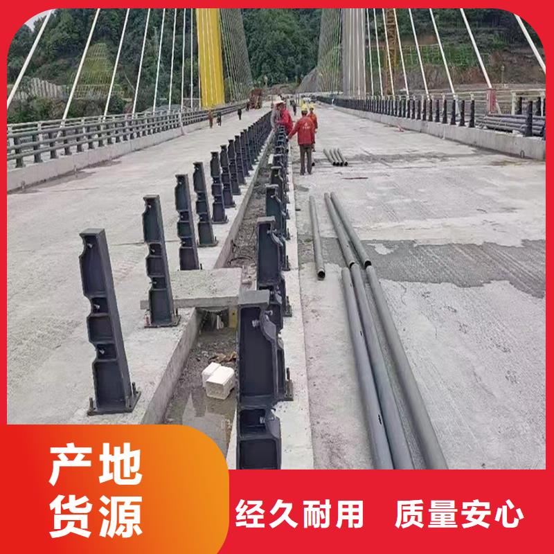 铝合金天桥护栏拥有先进的设备